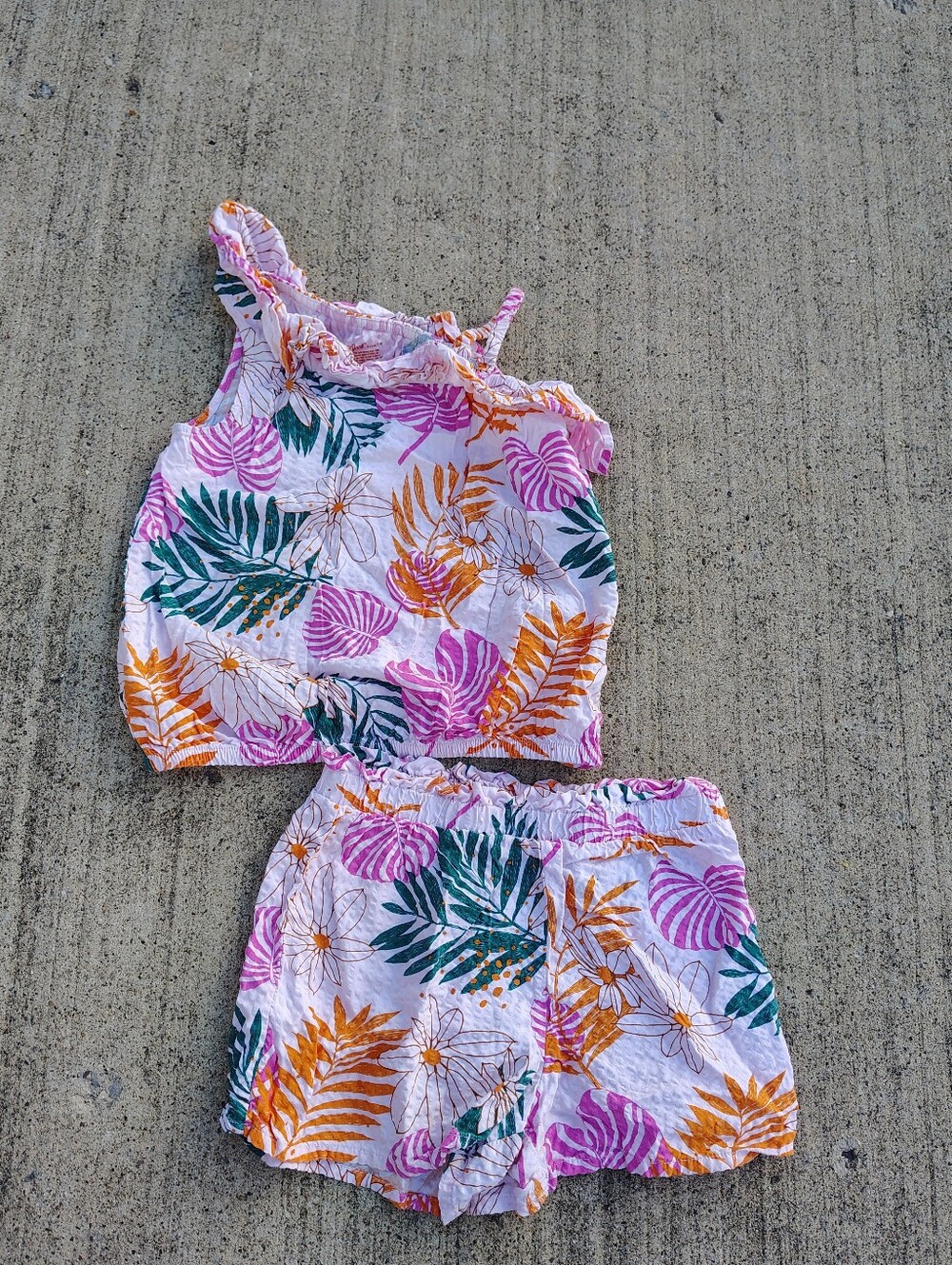Cat & Jack Girls Size 10/12 Tropical Floral Tank Top & Shorts Outfit Set 2 Pc